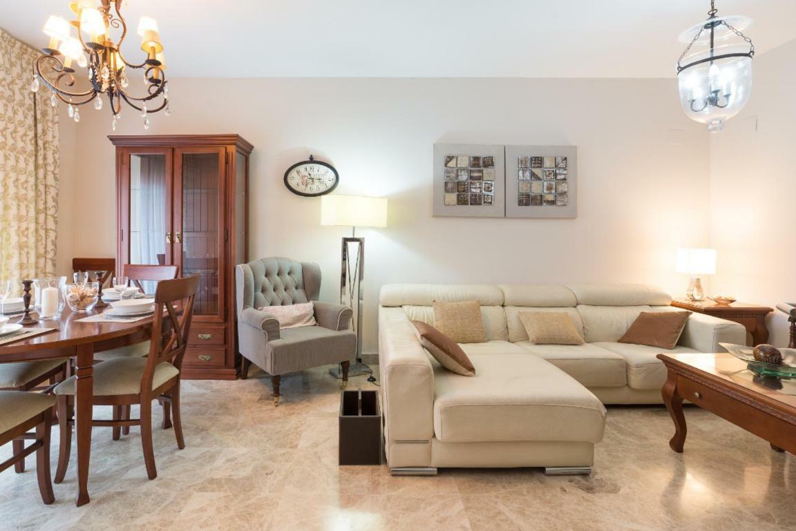 Keywise Perfect Location Next To Maria Zambrano Station, Central , Beach ,Pool And Free Parking Malaga Luaran gambar